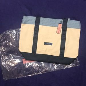 NWT Vineyard Vines custom Collection Tote